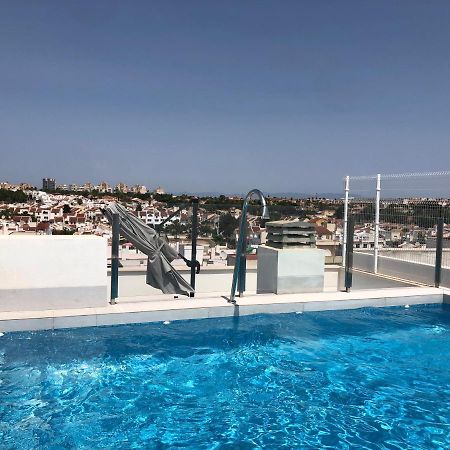 Modern Apartment In Torrevjea 200M From The Loccos Beach Torrevieja Exterior foto